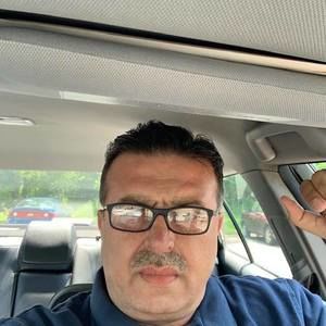 Meet your Posher, Talal